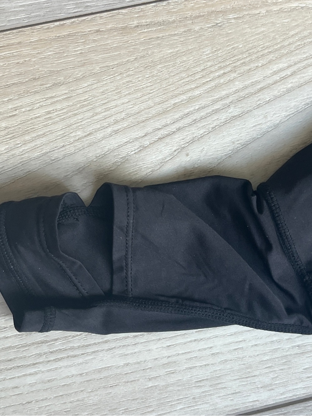 Skinnify Black Leggings size small - Picture 6 of 8